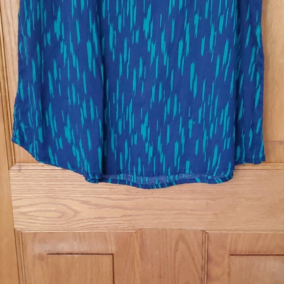 Blouse 👚 - Picture 3 of 7